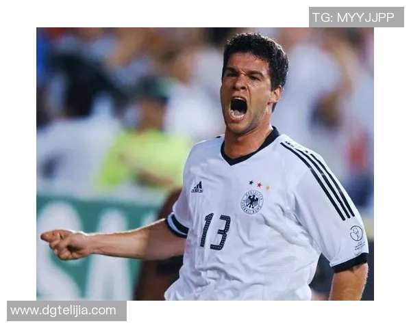 东德足球传奇人物盘点十位不可忽视的足球明星与他们的辉煌成就