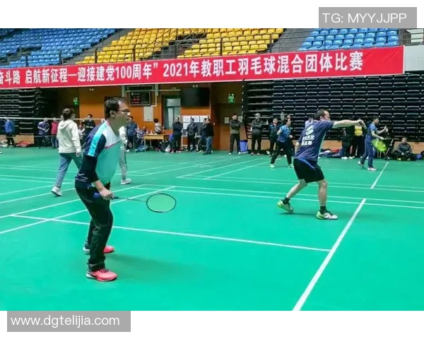 武汉羽毛球队与重庆羽毛球队赛后复盘速度对比分析与战术探讨 武汉羽毛球队与重庆羽毛球队赛后复盘速度对比分析与战术探讨