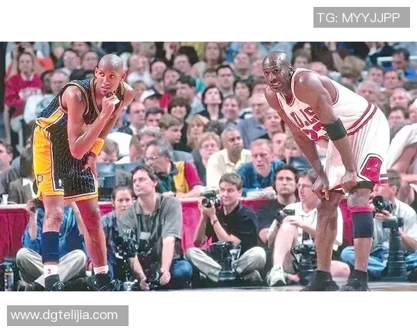 足球明星中是否也能找到乔丹这样的传奇人物与他们的影响力对比分析 足球明星中是否也能找到乔丹这样的传奇人物与他们的影响力对比分析