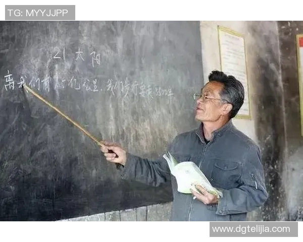 从贫困中崛起的足球明星追梦之路与奋斗精神的真实故事