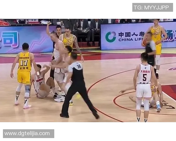 赛后分析:杭州篮球队与北京篮球队的心理素质对比与影响探讨 赛后分析:杭州篮球队与北京篮球队的心理素质对比与影响探讨